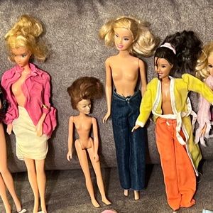 Old Barbie dolls & Vintage Clothing